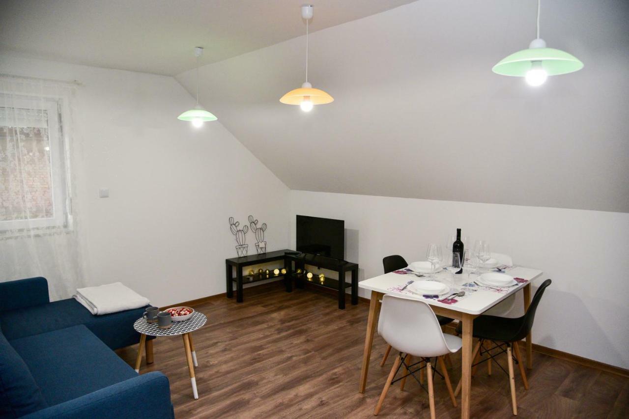 Tesla Coil Apartments Gospić Dış mekan fotoğraf