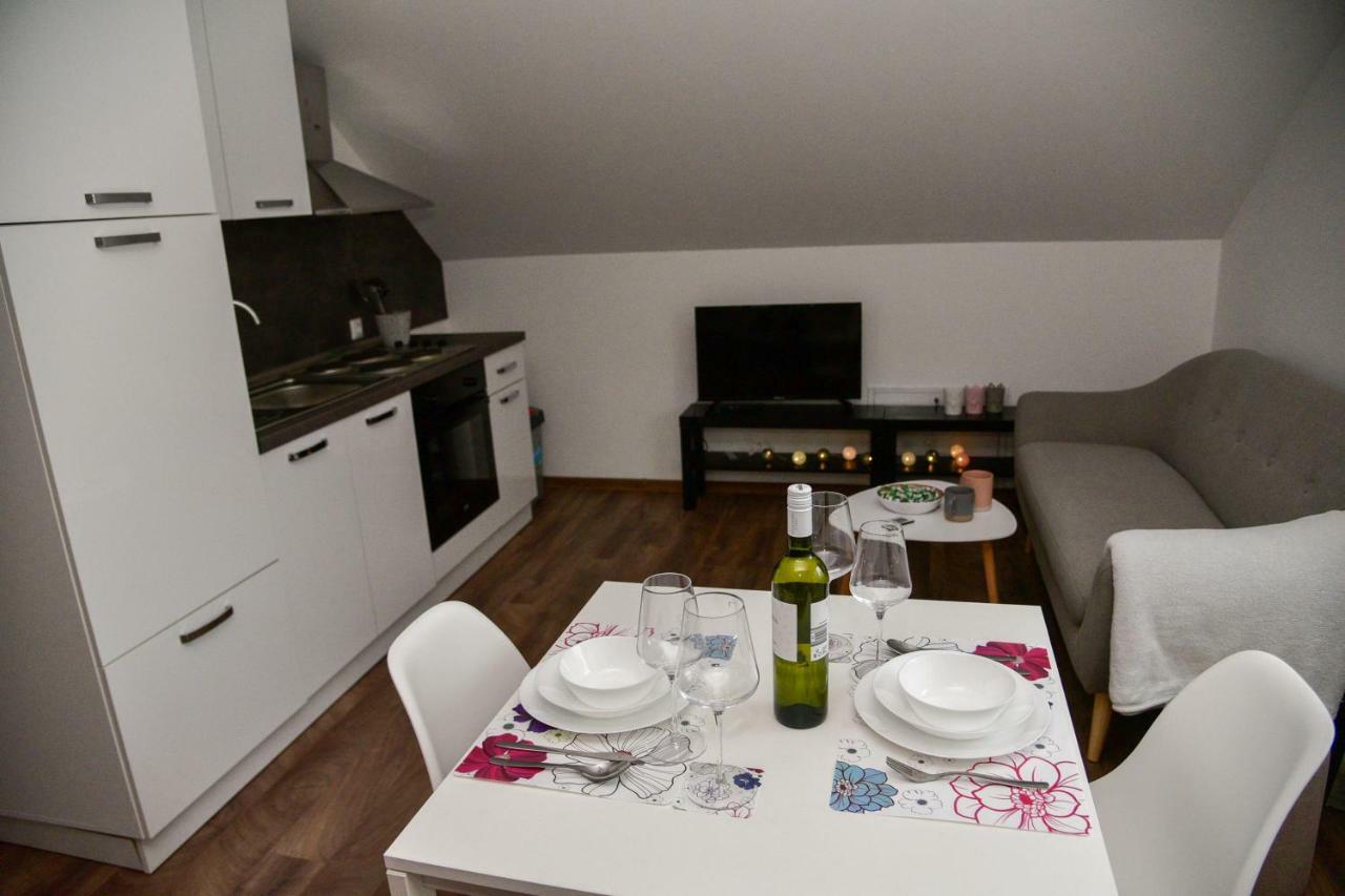 Tesla Coil Apartments Gospić Dış mekan fotoğraf